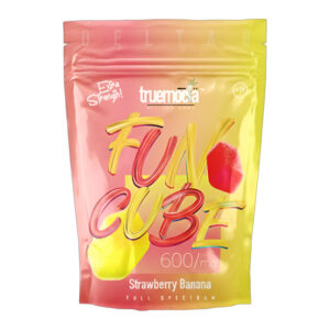 TRUEMOOLA D8 GUMMIES FUN CUBE STRAWBERRY BANANA 600MG 10 GUMMIES PK - BOX OF 10